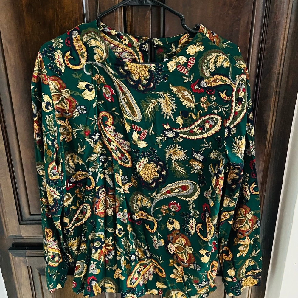 Vintage Alfred Dunner
Paisley Blouse | Green Floral Print | USA Made | Size 14